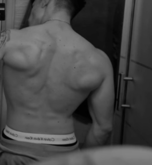 Xtudr - straightmaster: C a s h.   Master ready to give a hard time to slutty bitches 