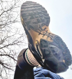 Xtudr - Winner: I'm hardly logging in anymore because with the changes they're making, this is getting worse all the time. I'll probably del...