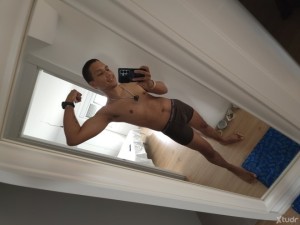 Xtudr - Pipeboy: Busco act xl para morbosear y pasar buenos ratos de buen rollo soy joven latino complaciente y obediente, sumiso y morboso ...