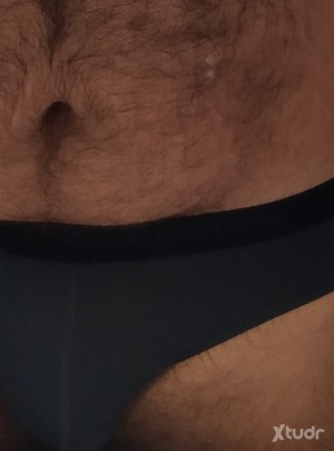 Xtudr - BiSumBCN: Chico bi confundido descubriendo la sumisión y los morbos (lycra, ropa de deporte...)