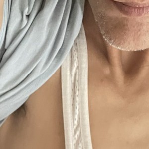 Xtudr - Domnacho: I'm looking to have a good time with some bottom who likes to serve. I'm into puppy training, mummification, role-playing,...