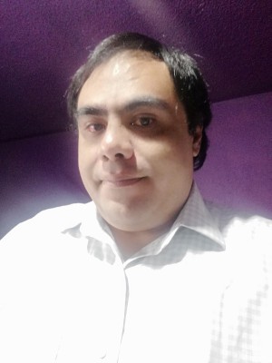 Xtudr - Karlos-Lule: Hombre bisexual, busco personas de mi edad 36 nada más.