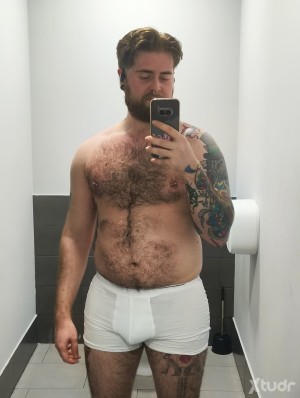 Xtudr - ElHomoViking: Solo un chaval de 23 años que quiere pasarlo de puta madre con mucho cerdeo, morbo y acabar temblando del gusto. Abier...