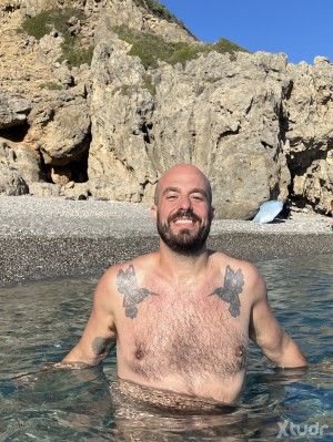 Xtudr - JustFun: I'm ready to translate your input. Please go ahead and provide the text you'd like me to translate, and I'll do my best to ...