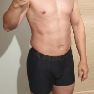 Xtudr - BondBil: I enjoy bondage and morbid games, mainly as a submissive or switching roles, exclusively as a dominant is not an option. Al...