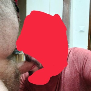 Xtudr - Yomismo81: If you want, you can write to me at the email address putosumiso@live.com
I'm a bottom, with a preference for submissive....