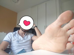 Xtudr - Traga_meis: No respondo a perfiles sin fotos. Busco amo cabron sobre todo para rollo oral. Si te mola mear en la boca, echar un lapo...