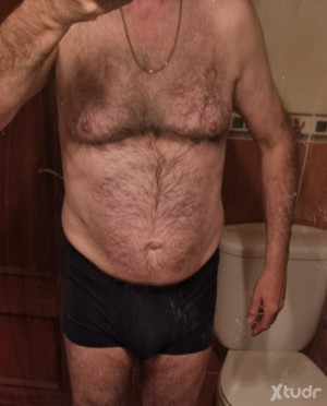 Xtudr - criadosumiso65: Household chores humiliation. Nipple torture and trying on genitals. Faggot
