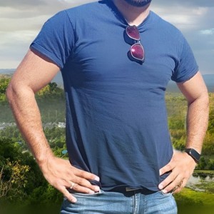 Xtudr - MASTERCHOLO: I'm back. Test that you have what it takes to serve me...