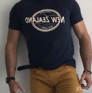 Xtudr - DominaThor: En busca de joven sumiso deportista para: Spank. Cum control. Azotes. Obediencia. Castidad. Sounding. 