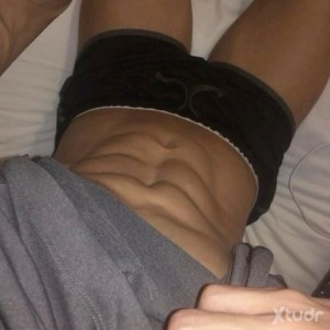 Xtudr - K4rl: Want to chat 
Open to anything 
Horny 
