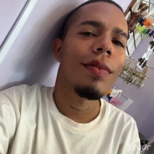 Xtudr - campos97: Quiero alguien interesante genial y noble 