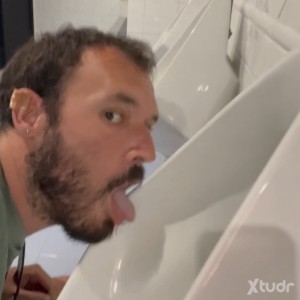 Xtudr - yellowsocks:  