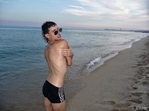 Xtudr - Bryankink: I'm looking for people who want to have a good time, with any type of role, fetish, or sexual desire/fantasy, write to me...