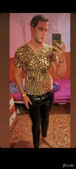 Xtudr - Grunkela2: A slut looking to come out of the closet