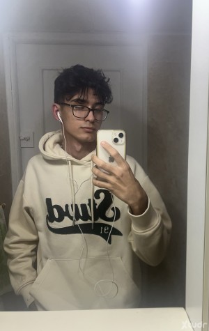 Xtudr - sumiso_-_: Soy reservado respecto algunos temas , aveces sueno borde de lo q en realidad soy 😅😭