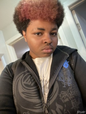 Xtudr - Odelljames: Need some dick in my life so come fuck me 