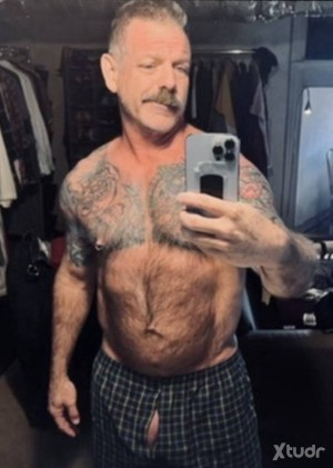 Xtudr - AlphaPigPartner: Alpha Gay experienced sadistic master looking for a pathetic fag to get used and degraded into some hot humiliation...