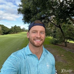 Xtudr - Lachlan644000: I'm Lachlan. I'm a loyal, easygoing, affectionate guy who believes in real connection over endless chatting. I'm at t...