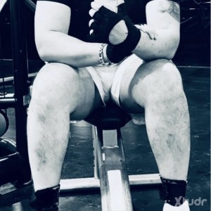 Xtudr - JuanMartinFF: Fister
Dominante y mandón, inteligente y creativo, para sumisos bonitos, varoncitos y obedientes, no bratz.