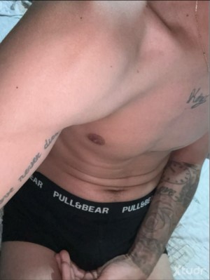 Xtudr - amojvnmastercash: Amo joven controlador masc  me quedo tu dinero por b1zum y tu obedece algún pringado ? Si eres buena puta te enseñ...