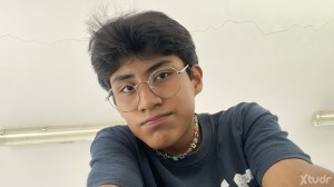 Xtudr - iikim: Busco apoyo economico para pagar mis estudios, y de paso complacer a mi daddy