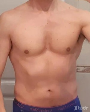 Xtudr - 2DomxSum: 2 Dom, joven 30 y maduro 50 buscando sumiso con actitud y ganas de obedecer. 
Morbo, congeniar y repetir.
Seguro y discret...