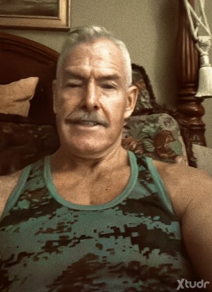 Xtudr - Mclawless1aol: I like to be fit and same for others, muscular types .Be yourself   All types of fun from  leather to vanilla.