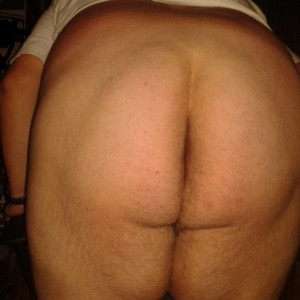 Xtudr - maduro41: Maduro  bisexual de 43 años gordo con un buen culo y con ganas.