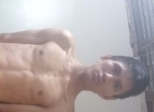 Xtudr - 71oocfk7: Algún cuarento qué me folle soy de Ecuador 