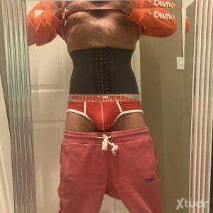 Xtudr - Baranq: No face photo - no reply.
Mature hairy bottom guy 64 years old looking for active dominant top guy 25 to 50 years old.
| am ...