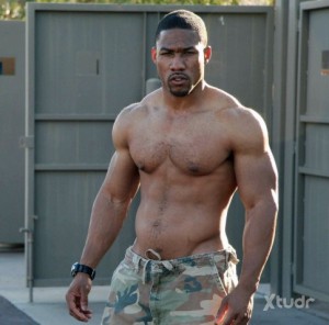 Xtudr - DOMKA: I'm looking for a versatile or active submissive male, not too tall, young, with endurance, muscular or athletic - and who ha...
