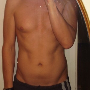 Xtudr - jgoikobcn: Completely in the closet, with a straight-looking appearance, athletic, super discreet. I'm looking for discreet people, ...