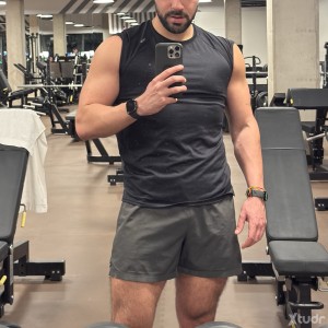 Xtudr - sumobediente27: Busco un Amo de verdad.