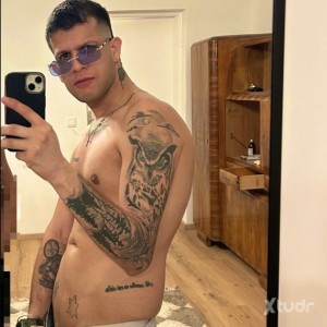 Xtudr - Master21c: Hey Hola Soy Eduar Joven Serio Varonil 100% Dominante😈🔥