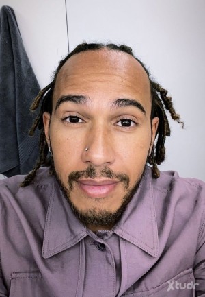 Xtudr - lewislewis341: ask me and I should be able to tell you 