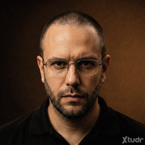 Xtudr - onlysumsx: Cansado de la rutina me gustaría conocer amo activo dominante que le mole atar y usar un pasivo virgen... pero con las id...
