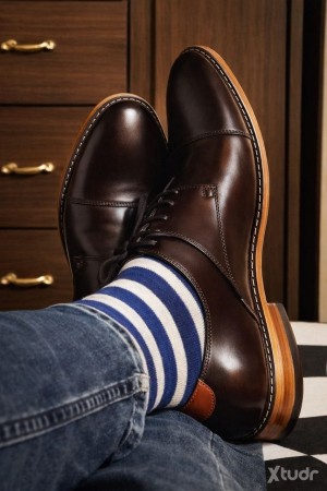 Xtudr - DOMINANTE_BO: I'm bisexual, top and dominant. I'm looking for a fixed sexual and domestic slave. Deep throat to cum frequently.