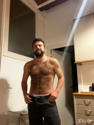 Xtudr - Sumiso_23: I'm looking for a fixed dominant man, for now also open to casual encounters. Submissive, compliant and obedient. Use me ...