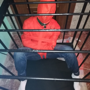 Xtudr - cdz_85: I enjoy everything related to bondage or any form of immobilization such as ropes, handcuffs, duct tape, etc... I'm also att...