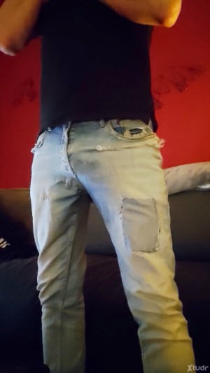 Xtudr - Kinkybttmbcn: morbo guarreo, cerdeo 🔥 🐽
siempre buen rollo,
Más guarro tú, más cerdo yo.🐷
Cada vez más versatil
Prefiero a partir de...