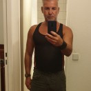 Xtudr - bingo1971: I'm a sleazy bar...