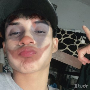Xtudr - nicolassss: BUSCO AYUDA ECONÓMICA TENGO 18 años BUSCO SUGGAR SI O SI QUE PUEDA SOLO INTERESADOSSSSS MANDO FOTOS AL PRIVADO 