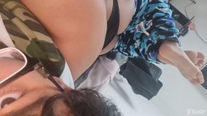 Xtudr - Femboy-morenito5: Holaa busco diversion jaja
Soy alguien muy gentil y obediente