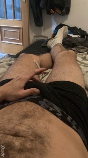 Xtudr - Hogger: I'm looking for submissive men, proud to be so. I'm not looking for humiliation, I like guys like me and without waxing. If ...