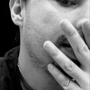 Xtudr - AMO-AOF: I'm looking for submissives...for Bondage, Spanking, Ballbusting, Fisting, Golden Shower