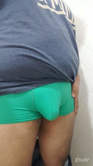 Xtudr - Husbear_mex: Soy un oso, panzon velludo muy morboso, me gusta los sumisos puercos, que sepan obedecer y aguantar por mi placer, que ...