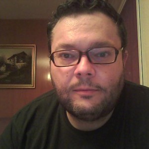 Xtudr - CARLOS123: I have a few extra pounds, I'm friendly and very open to people, perverted, horny and affectionate when needed, I have a ...