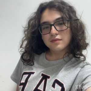 Xtudr - Estebansumisa: esclavo sumiso
gusto por humillación, exhibición, obediencia, adorar pies, olores y degradación