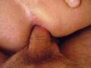 Xtudr - SumisoComilon: Submissive Bottom very hot looking for new experiences.